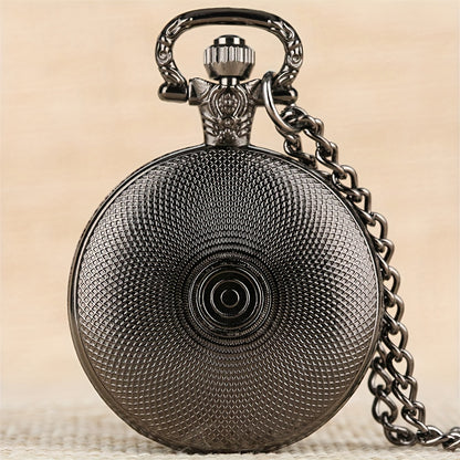 Chic Pocket Watch - Crow & Skull Design