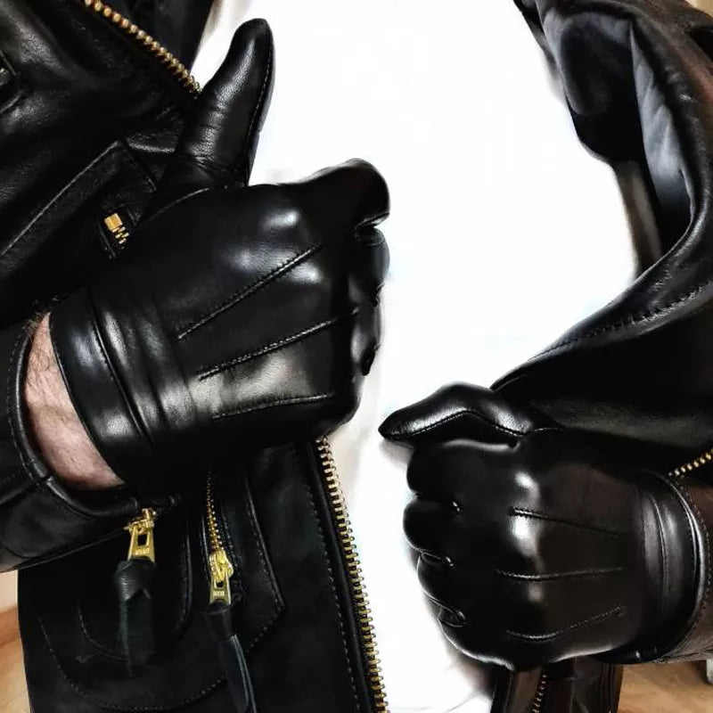 Man Fashion Whole Piece Of Real Leather Gloves In Black