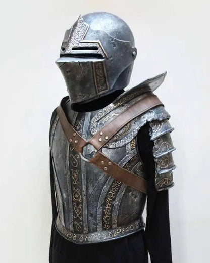 Knight armor Wearable