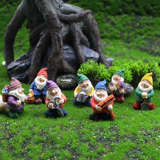 1pc Miniature Gnome Figurines Mini Garden