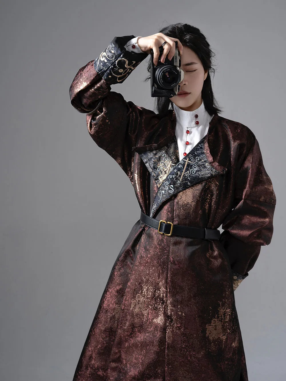 Chinese silk robe Costume