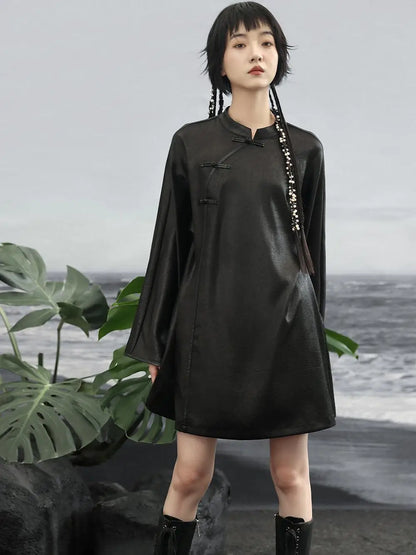 UMI MAO Retro Slant Buckle Black Long Sleeve Blouse