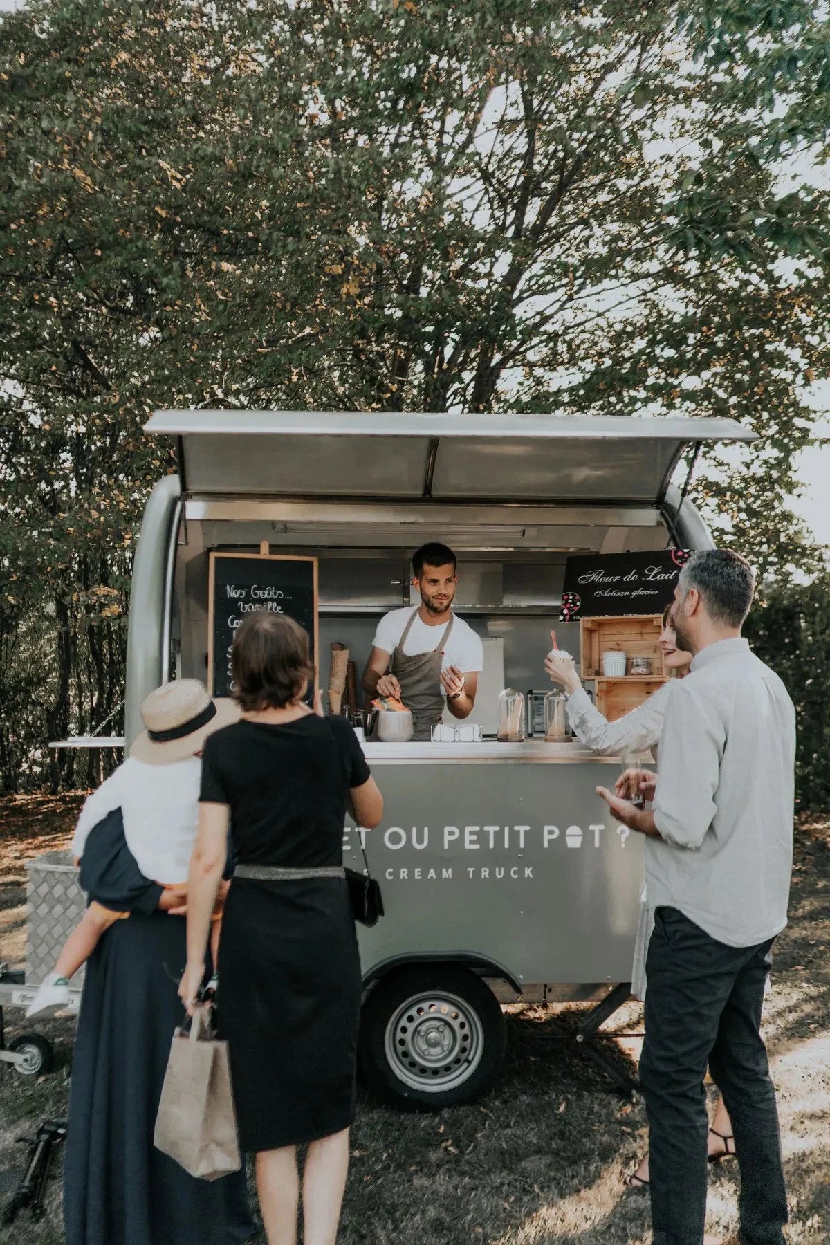 New Design Trailer Type Full Stainless Steel Food Vending Cart for sale