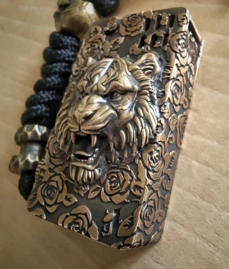 Handmade One-key ejection ignition tiger head