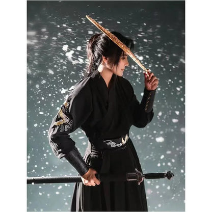 Vintage Knight Hanfu Robe: Cosplay & Dance Attire