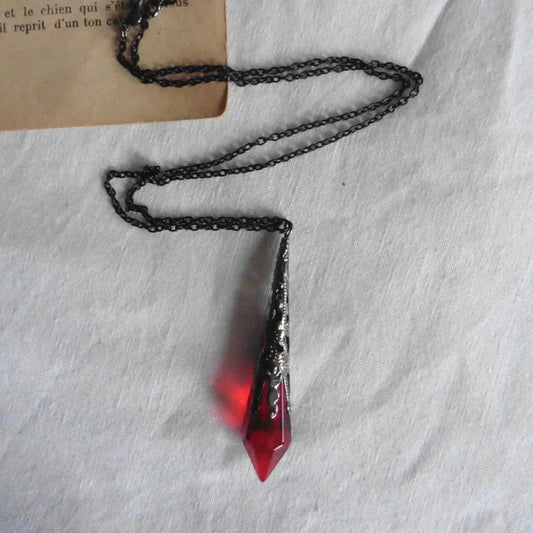 Gothic Vampire Blood Red Crystal Necklace Women Man Pagan Witch Jewelry Demon Vampire Black Chain Lovers Crystal Pendant Choker