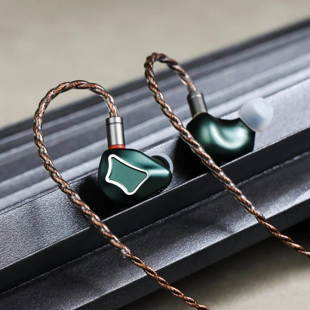 ARTTI R1 — Triple Dynamic Driver HiFi Earphones