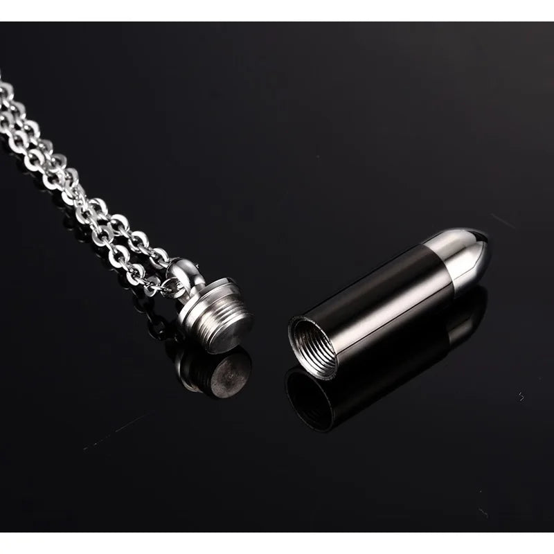 pullet Necklace
