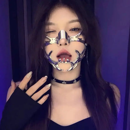 Cyberpunk Metal Muzzle & Chain Half Face Mask