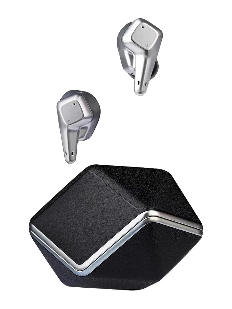 Svanar Max Wireless Hybrid Earphones