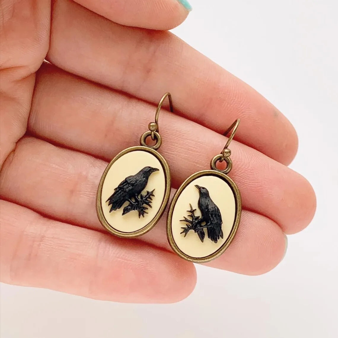 Gothic Vintage Raven Girls Fashion Witch Jewelry